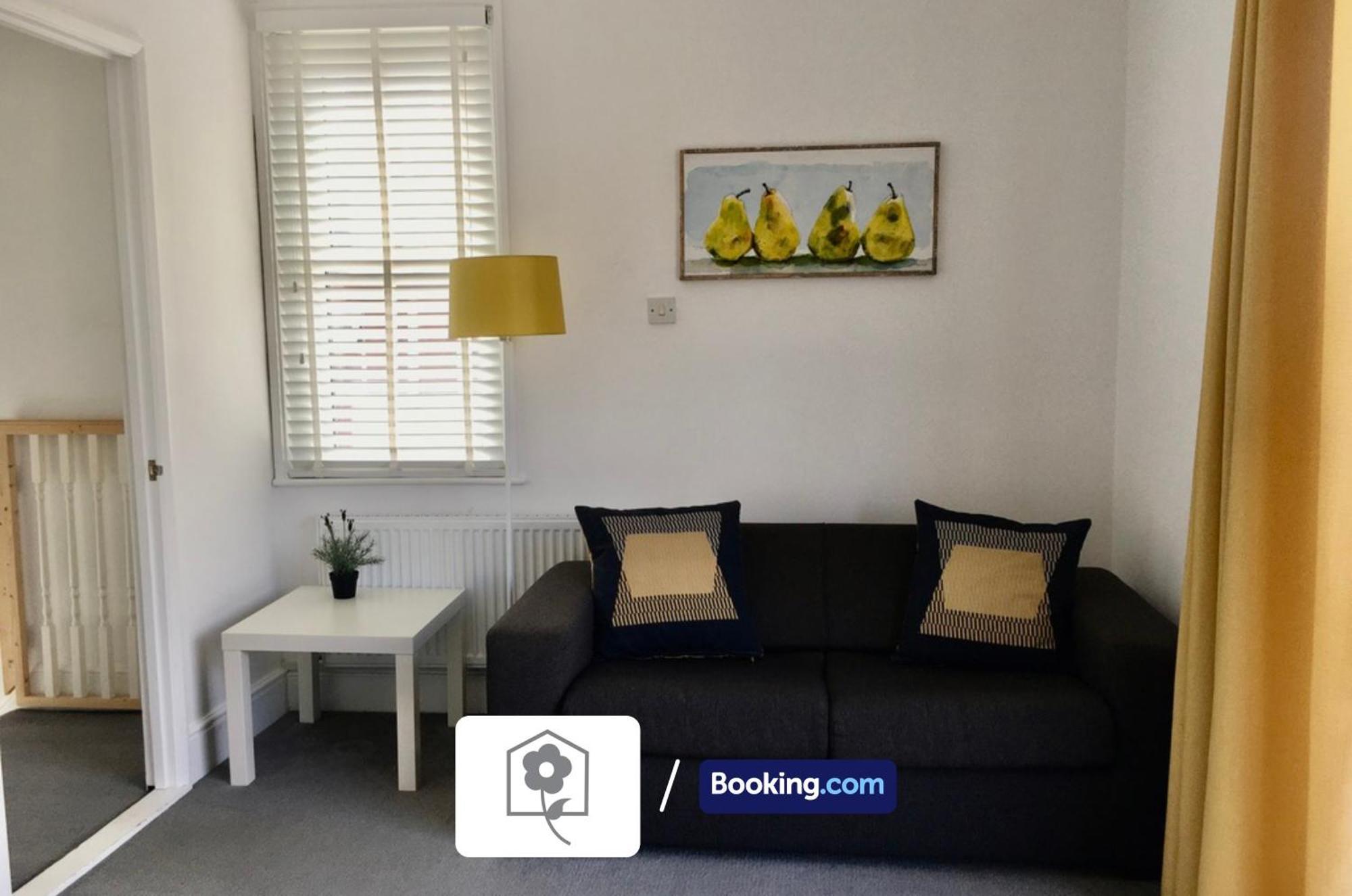 Netley Village Apartment By Your Stay Solutions Short Lets & Serviced Accommodation Netley Southampton With Free Wi-Fi Hamble-le-Rice Luaran gambar