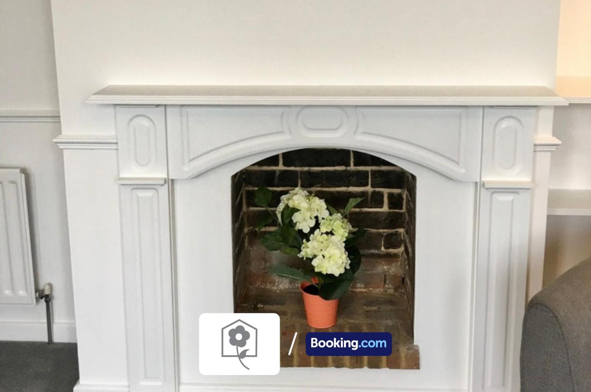 Netley Village Apartment By Your Stay Solutions Short Lets & Serviced Accommodation Netley Southampton With Free Wi-Fi Hamble-le-Rice Luaran gambar