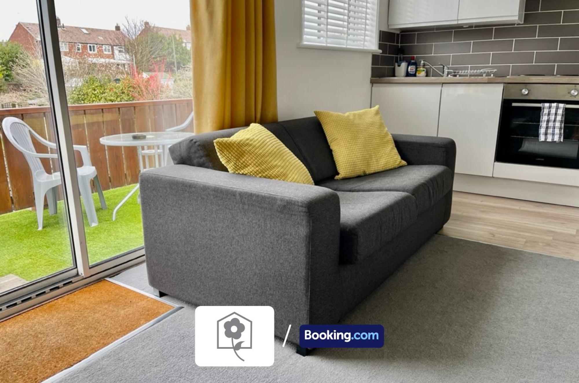 Netley Village Apartment By Your Stay Solutions Short Lets & Serviced Accommodation Netley Southampton With Free Wi-Fi Hamble-le-Rice Luaran gambar